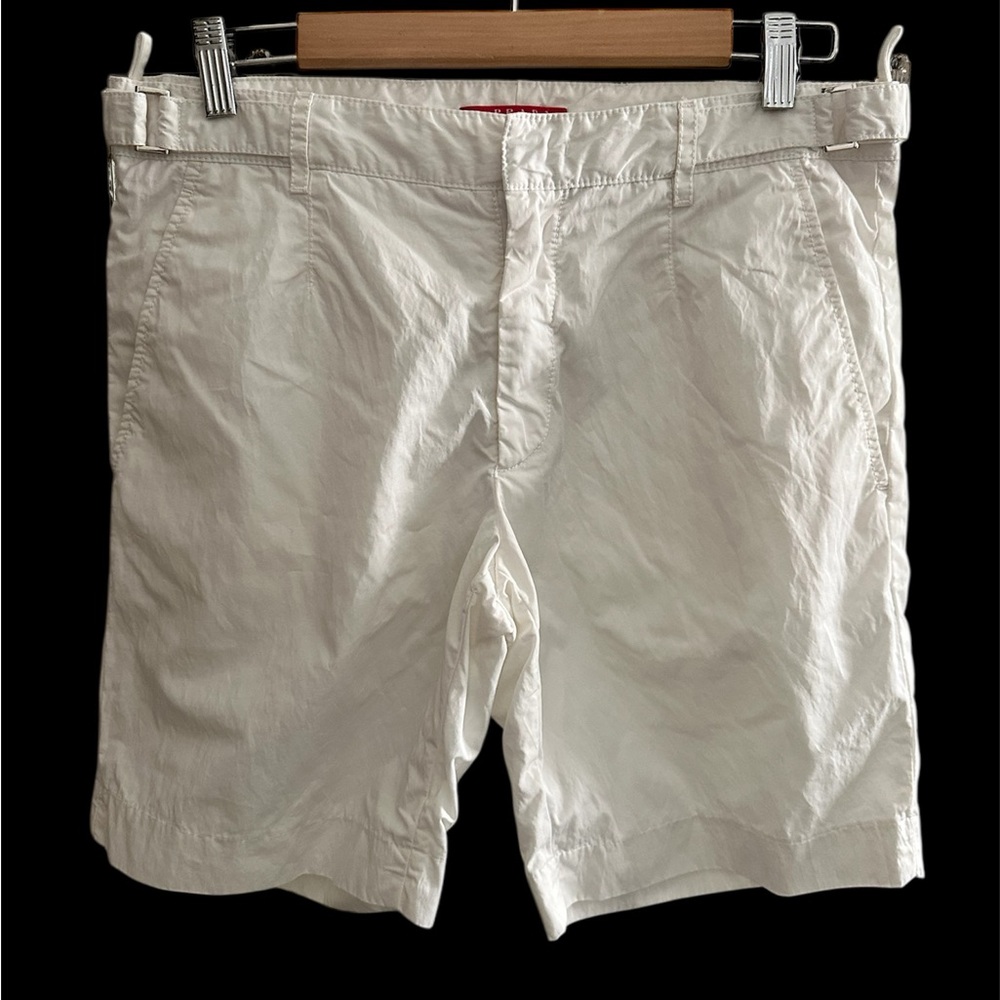 Prada White Flat Front Shorts size 48IT